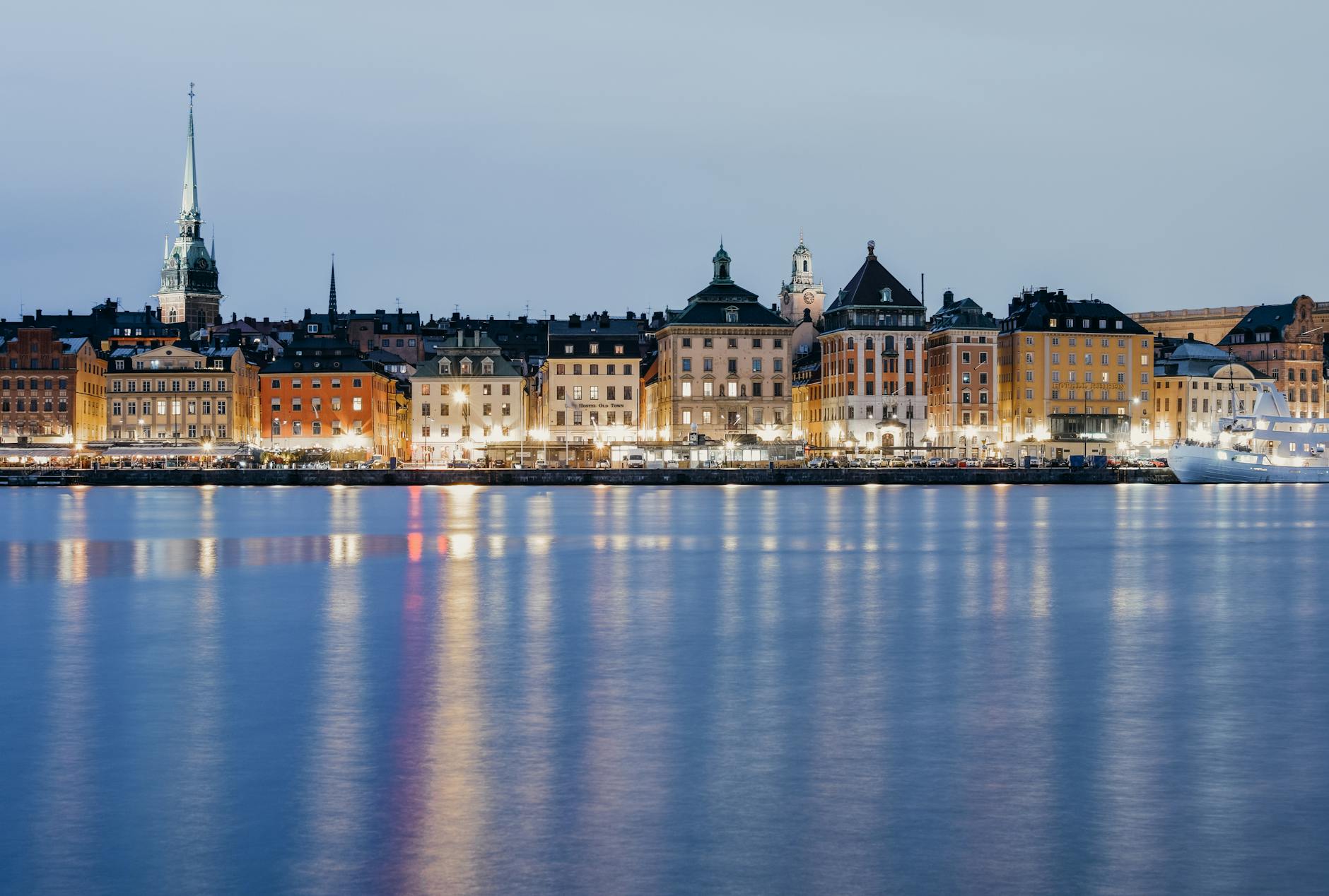 Stockholm Gamla Stan snow — Stockholm in February