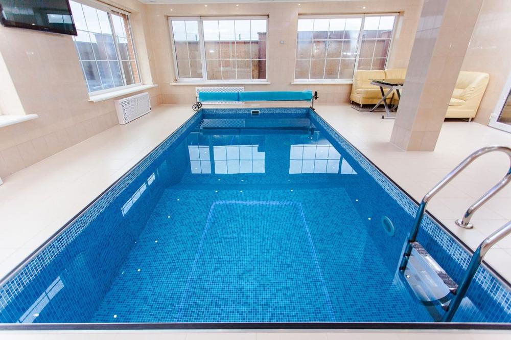 Indoor hotel pool, a top priority when choosing among family hotels Stockholm for a rainy-day swim with kids