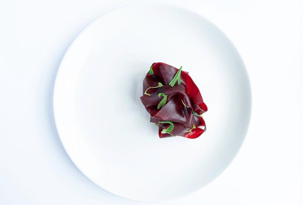 Vegan restaurants Stockholm — a plated plant-based dish at a modern restaurant